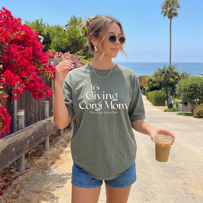 It's Giving Corgi Mom T-shirt